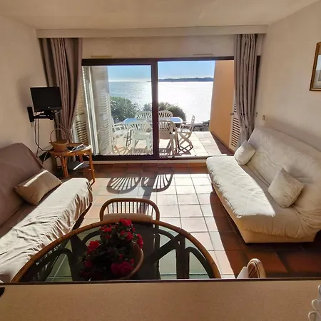 2 Pièces Avec Piscine Et Garage à - Fr-1-780-71