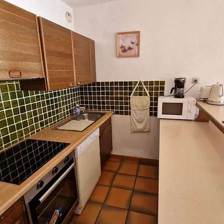 Apartment 2 Pieces Avec Vue Et Garage A - Fr-1-780-71 Sainte-Maxime